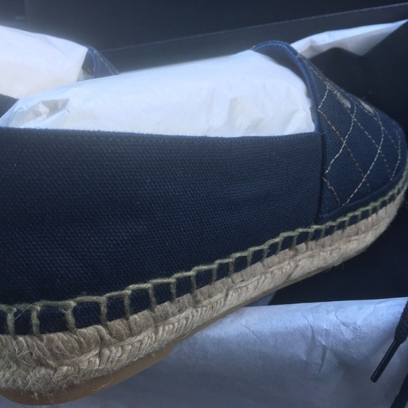 NWT Chanel Espadrilles Dark Navy Green Size 37 - Picture 5 of 6